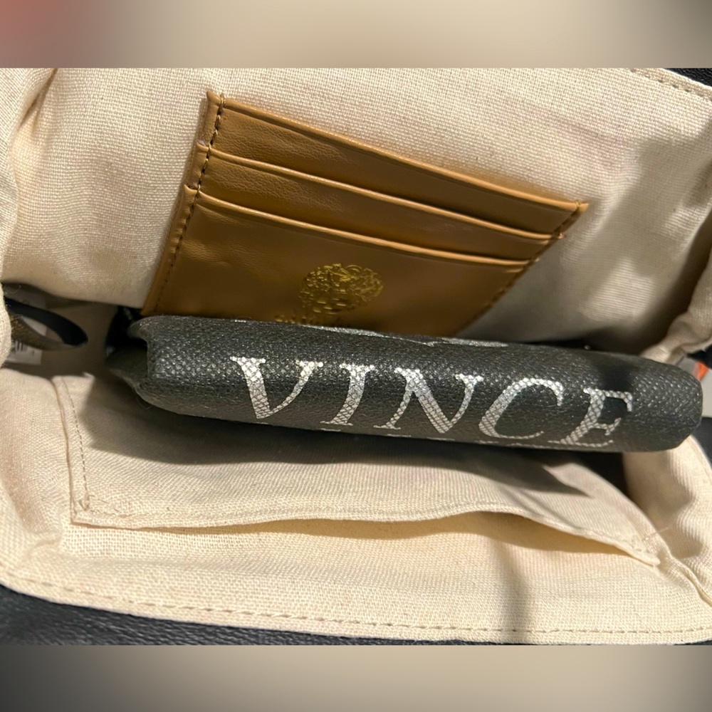 ✨ Vince Camuto ✨ AMARI Leather Clutch in TORTOISE 😍 (with Dust bag) - Picture 4 of 6